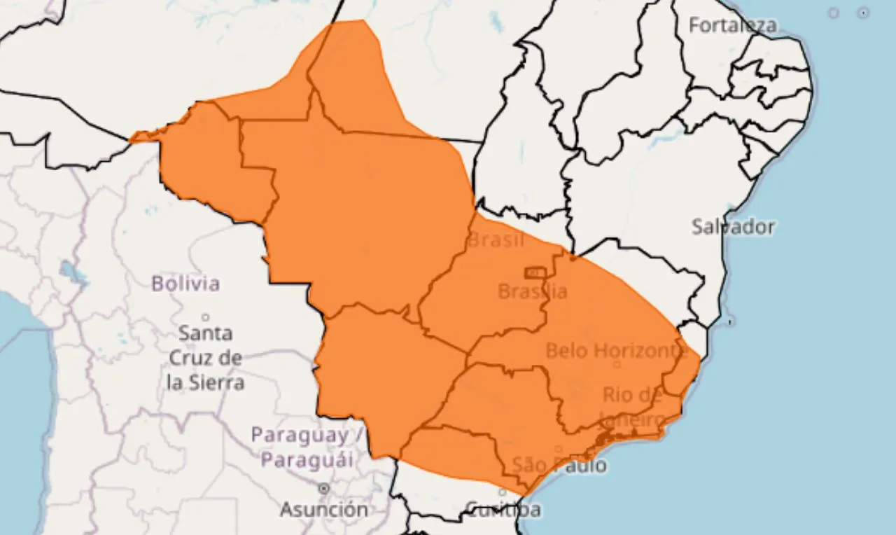 O mapa mostra &agrave;s &aacute;reas em alerta para chuva intensam, ventos, raios em grande parte do Brasil
